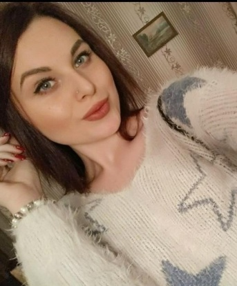 Аринка, 25
